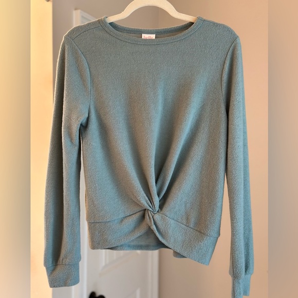 Belle du Jour Sweater - Picture 2 of 6